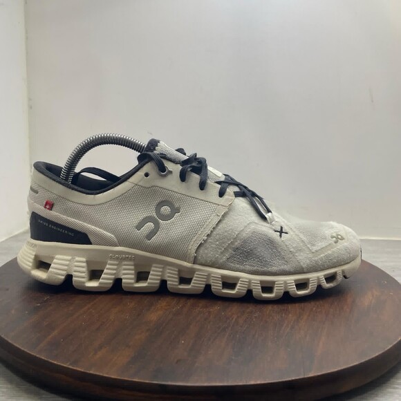 On Cloud X 3 Shoes Mens Size 8 White Black Running Athletic Sneakers 60.98706 main image 8